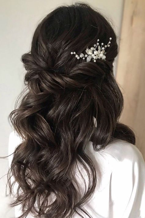 30 Timeless Bridal Hairstyles ❤ timeless bridal hairstyles half up half down on black curly hair julia_alesionok #weddingforward #wedding #bride #timelessbridalhairstyles #weddinghair Short Bridal Hair, Bridal Hair Half Up, Wedding Hairstyles Bride, Best Wedding Hairstyles, Bridal Hairstyle, Wedding Hair Inspiration, Black Curly Hair, Wedding Hair Down, Wedding Forward