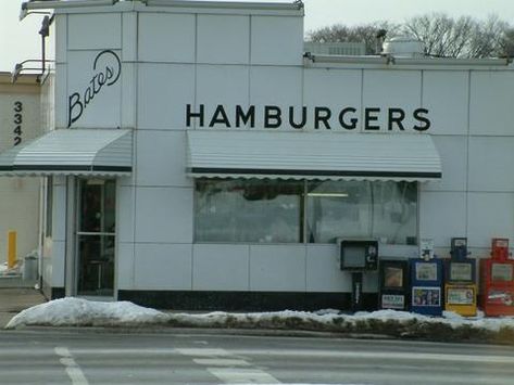 Bates Hamburgers in Livonia, Michigan  When we lived in Novi, we ate their sliders. Historic Detroit, Travel Michigan, Saginaw Michigan, Michigan Cottage, Livonia Michigan, Detroit History, Michigan Girl, Cottage Lake, Detroit City