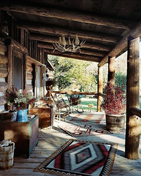 Cozy Cabin Decor, Cabin Porch, Colorado Ranch, Rustic Porch, Cabin Living, Rustic Cabin Decor, Log Cabin Homes, House With Porch, Cabin Style