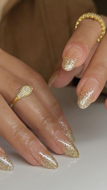 Gold Ombre Nails Acrylic, Gold Glitter Ombre Nails Almond, Damas Nails For Quince, Homecoming Nails Natural, Gold Sparkle French Tip Nails Almond, Nail Inspo Gold Glitter, Gold Glitter Ombre Nails Acrylic, Gold French Tip Nail Designs, Gold Dress Nail Ideas