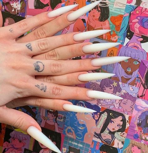 Super Sharp Nails, White Nails With Design, Long Sharp Nails, Length Nails, Acrylic Nails Stiletto, Nails Sets, Nails With Design, Sharp Nails, Pointy Nails