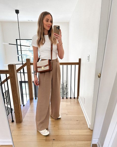 Tan Trousers Outfit, Wide Leg Pants Outfit Casual, Trouser Pants Outfits, Wide Leg Trousers Outfit, White Converse Outfits, Tan Trousers, Wide Leg Pants Outfit, Trouser Outfit, Trouser Outfits