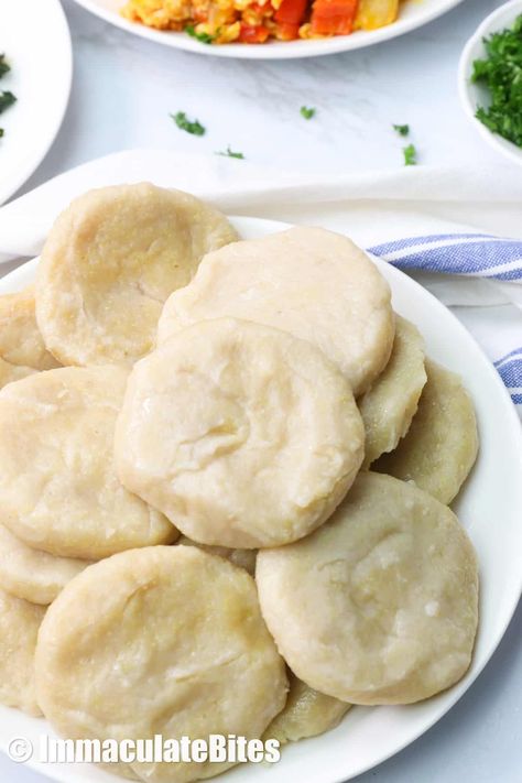 Jamaican Dumplings, Boiled Dumplings, Jamaican Breakfast, Gluten Free Dumplings, Cornmeal Dumplings, Trini Food, Frozen Dumplings, Island Food, Christmas Food Dinner