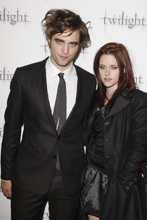 Kristen Stewart Twilight, Kristen Stewart Robert Pattinson, Kristen And Robert, Rob And Kristen, Robert And Kristen, Twilight Core, Twilight Vibes, Twilight 2008, Twilight Saga Series