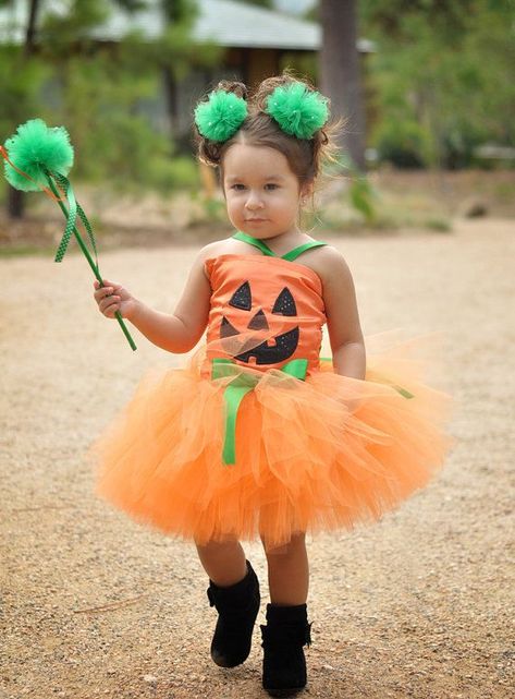 Halloween Tutu Costumes Diy Pumpkin Costume Toddler, Diy Pumpkin Costume, Pumpkin Patch Outfit Kids, Halloween Tutu Costumes, Diy Fantasia, Pumpkin Tutu, Fairy Halloween, No Carve Pumpkin Decorating, Pumpkin Halloween Costume