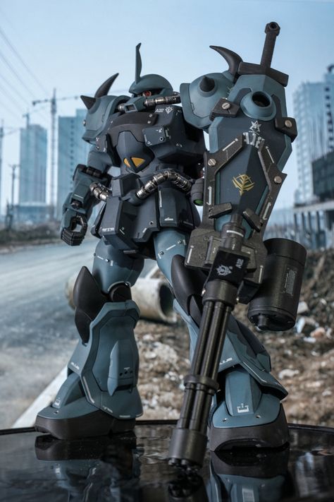 Custom Build: MG 1/100 Gouf Custom - Gundam Kits Collection News and Reviews Gouf Custom, Battle Robots, Robot Suit, Gundam Mobile Suit, Mech Suit, Gundam Wallpapers, 3d Figures, Sci Fi Models, Gundam Custom Build