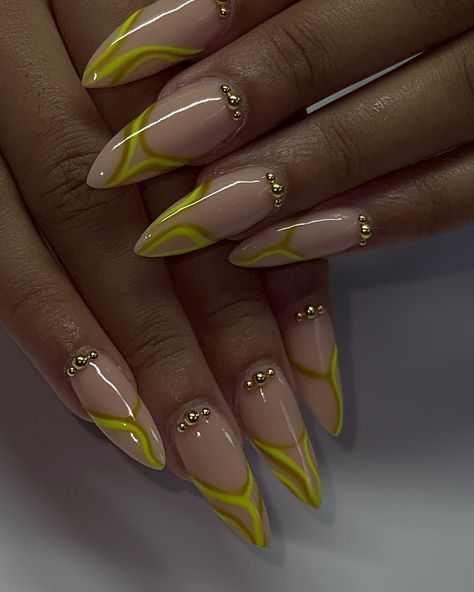 Long ovals 🔥🔥 Do you guys like your oval shape wide or slim ? Walkins Call/Text 786-435-3461 ——————————————- ladies Click book now 🥰 ——————————————- #miaminails #browardnails #pembrokepinesnails #miaminailtech #browardnailtech #fortlauderdalenails #nailsofinstagram #nailsoftheday #nailart #baddienails #nailinspiration #nailtiktok #nailreels #nails #tapperedsquarenails #stilletonails #miramarnailtech #lasolas #miamigardensnails #miramarnailtech #lauderdalenails #miamigardensnails #miami... Nail Designs Mid Length, Stiletto Nails Designs, Work Nails, Dope Nail Designs, Summer Acrylic Nails, Nails 2024, Oval Nails, Yellow Nails, Bling Nails