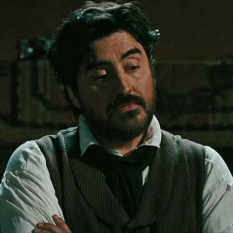 Alfred Molina, Batman Movie, Marvel X, Fictional Crushes, Disney Marvel, Man Crush, Face Drawing, Alfredo, Morganite