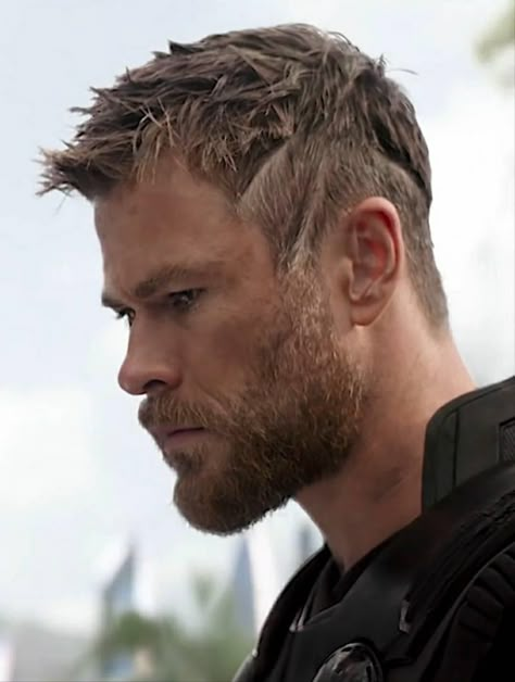 Thor Haircut, Chris Hemsworth Hair, Army Ranger, Mens Hairstyles With Beard, Avengers Film, Kid Hair, Simple Updo, Chris Hemsworth Thor, Avengers Cast