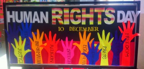 Art ,Craft ideas and bulletin boards for elementary schools: Human Rights Day Human Rights Bulletin Board, Bulletin Boards For Elementary, Christmas Board Decoration, Social Studies Bulletin Boards, Creative Ideas For Kids, Teacher Corner, Colorful Bulletin Boards, Art Craft Ideas, Library Bulletin Board