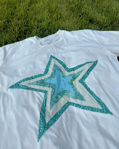 Blue and White Layered star top! -size XL, price 30$ -one available, Dm to purchase #boho #smallbusiness #patchwork #hippie #handmade #businessowner #upcycle #clothing #jewelry Star Top, Gray Tshirt, Blue And White, Blue, T Shirt, Clothes, Color