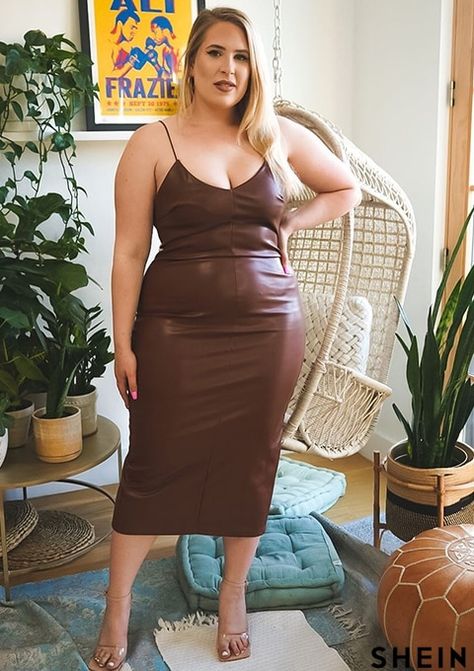 Plus Size Fall Dresses, Pu Leather Dress, Plus Size Fall, Sophie Turner, Dresses Trendy, Moda Plus, Shein Style, Leather Dress, Split Hem