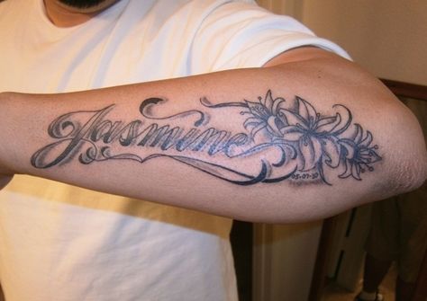 Tattoo Writing Styles, Rose Tattoo Black, Name Tattoos On Arm, Jasmine Tattoo, Tattoo Name Fonts, Tattoos About Mom, Cursive Tattoo, Names Tattoos For Men, Tattoo Fonts Cursive