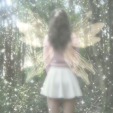 fairy/cottagecore icon by me Water Fairy Aesthetic Pfp, Fairy Pfp Tiktok, Fairy Icons Aesthetic, Fairy Pfp Aesthetic, Fairy Profile Pictures, Fairy Profile, Randomly Aesthetic, Cottagecore Pfp, Fairy Pfp