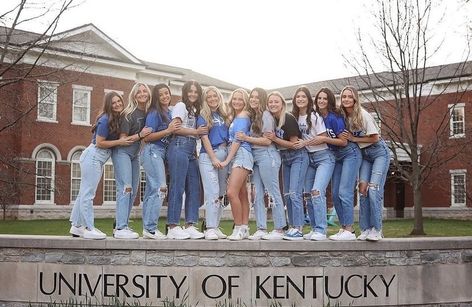 Comp Cheer, Northern Kentucky University, University Of Ky, University Aesthetic, Kentucky University, Gameday Outfits, Big Blue Nation, Dream Future, Kentucky Basketball