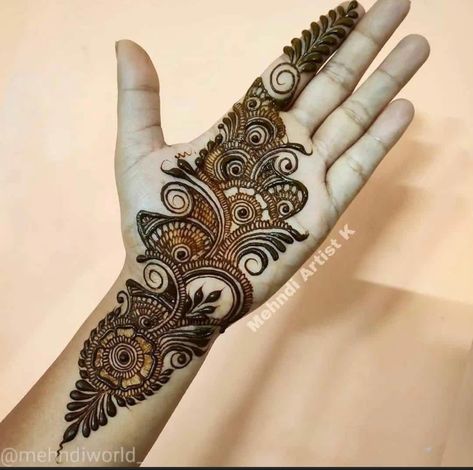 Mehndi Arbi Design, Mahendi Arbi Design, Arabic Bail Mehndi, Back Hand Khafif Mehndi Designs, Arbi Mehndi Design Simple Front Hand, Arebin Mehandi Designs Latest, Arebic Mahendi Designs Latest Easy, Bail Mehndi Design Front Hand, Bale Mehndi Design