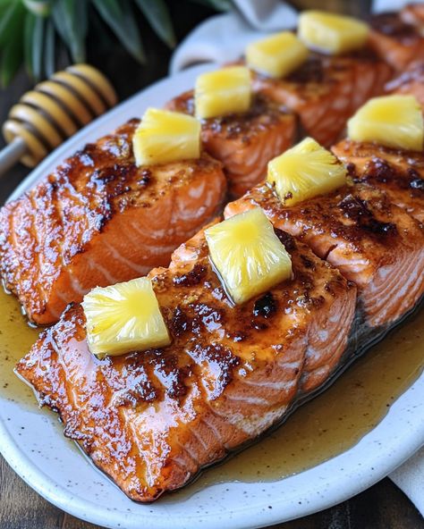 Honey Pineapple Salmon Honey Pineapple Salmon, Pineapple Salmon Recipes, Pineapple Salmon, Recipes Seafood, Tropical Twist, Healthier Eating, Salmon Fillets, Recipe For Mom, Salmon Recipes