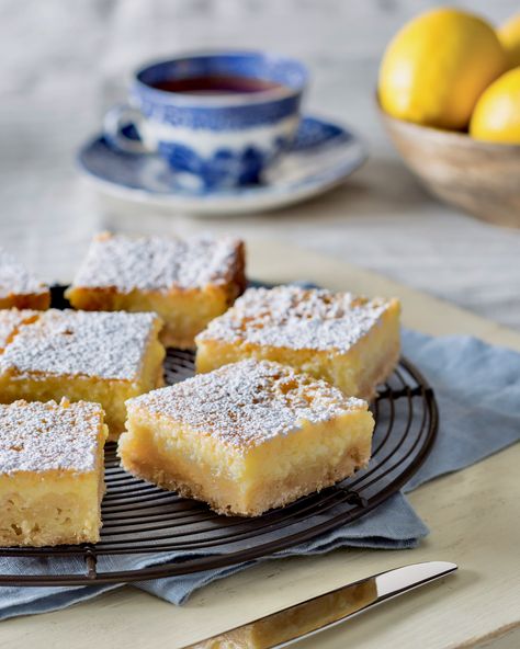 What better accompaniment to an afternoon respite on your back porch than these zesty Lemon Chess Bars? Find the recipe for these and more of our favorite old-fashioned goodies on our website. https://bit.ly/3bOtF8H Lemon Chess Bars, Dessert Blondies, Chess Bars, Skillet Cookies, Sports Quotes Motivational, Lemon Recipe, Southern Living Recipes, Bar Desserts, Perfect Cookies