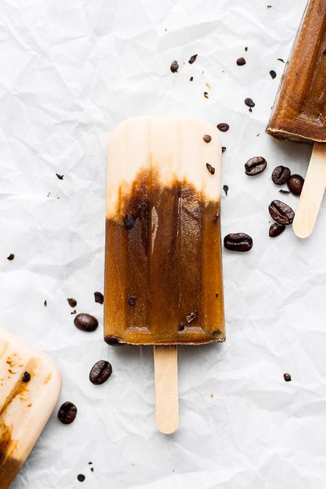 Iced Coffee Popsicles, Coconut Milk Popsicles, Adrian Ivashkov, Milk Popsicles, Easy Popsicle Recipes, Coffee Popsicles, Wooden Skillet, Healthy Summer Treats, Spring Recipes Dessert