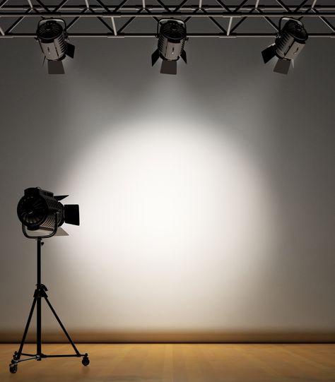 Features and Tips for Buying Studio Lights Photography Studio Equipment, Theater Spotlight, Portable Photo Studio, Ruangan Studio, Vintage Theater, Photography Studio Design, Home Studio Photography, Photo Studios, Studio Portrait Photography