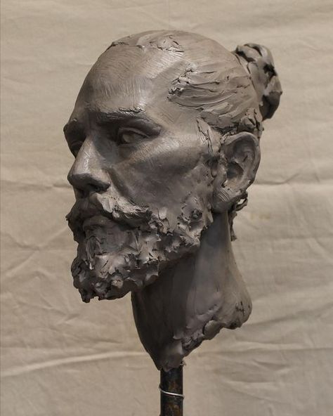 Male Sculptor Aesthetic, Head Sculpture Reference, 2d Sculpture, Male Sculpture, Asian Sculptures, Face Sculpture, Traditional Sculptures, Anatomy Sculpture, Sculpture Head