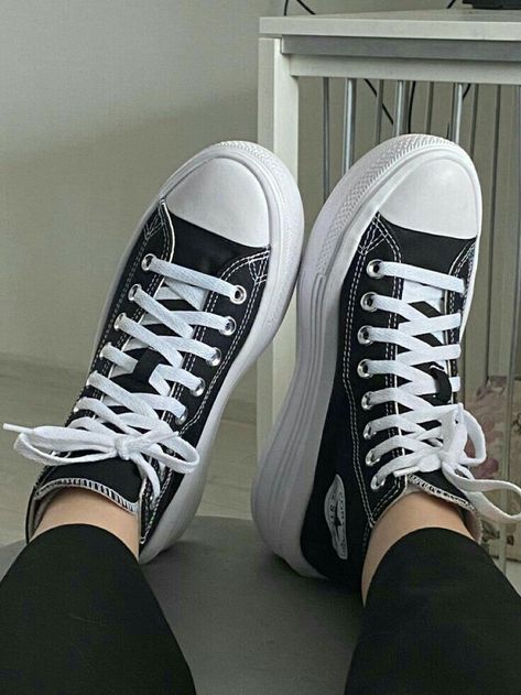 Converse Move, Converse Platforms, White Nike Shoes, High Heel Sneakers, Fresh Shoes, Girly Shoes, Cute Nikes, Aesthetic Shoes, Swag Shoes