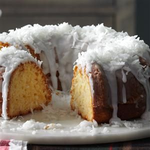 Pina Colada Bundt Cake Recipe -We named this bundt a “pina colada” because it has coconut, pineapple and rum. It’s a soothing finish at the end of a big spread. —Debra Keil, Owasso, OK Pina Colada Bundt Cake, Tube Cake, Pina Colada Cake, Potluck Desserts, Warm Cake, Bundt Cakes Recipes, Coconut Recipes, Cake Mix Recipes, Cupcake Cake