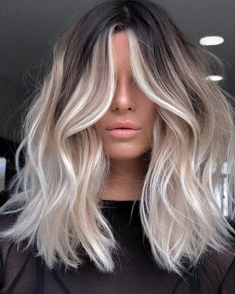 Fall Hair Color Ideas, Blonde Hair Brown Eyes, Bronde Hair, Money Piece, Dark Roots Blonde Hair, Fall Hair Color For Brunettes, Fall Hair Trends, Brown Hair With Blonde Highlights, Let You Go