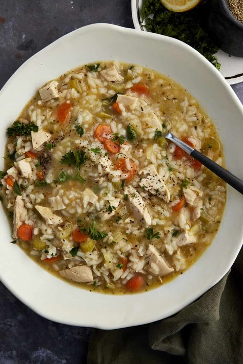 Creamy Chicken and Rice Soup Soup Creamy Chicken, Creamy Chicken And Rice Soup, Creamy Wild Rice Soup, Slow Cooker Creamy Chicken, Soup Creamy, Food Dolls, Creamy Chicken And Rice, Rice Soup Recipes, Chicken Rice Soup