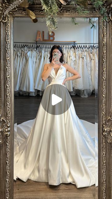 Elegant Ballgown, Basque Waist, Pnina Tornai, Detachable Train, Wedding Dress Inspiration, Bridal Shop, Wedding Looks, Gorgeous Wedding, Wedding Styles