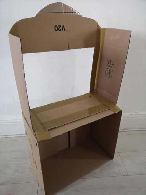 Cardboard Classroom Ideas, Latest Craft Ideas, Cardboard Shelf, Make A Rocket, Craft For Beginners, Theatre Diy, Craft Toys, Puppets Diy, Cardboard Crafts Diy