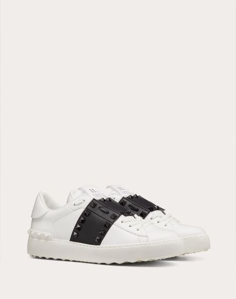 Valentino Shoes Sneakers, Wishlist Shoes, Valentino Sneakers, Adidas Model, Studded Sneakers, Oxford Boots, Shoe Wishlist, Wedge Loafers, Future Outfit