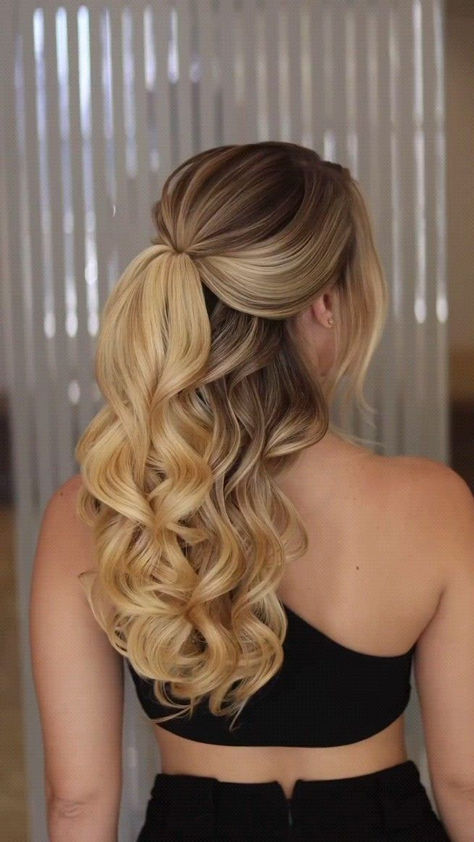 Wedding Hairstyles For Medium Hair, Formal Hairstyles For Long Hair, Top Hairstyles, American Beauty, Cool Hair Color, How To Make Hair, Bride Hairstyles, Curly Hair Styles Naturally, Scarf Hairstyles