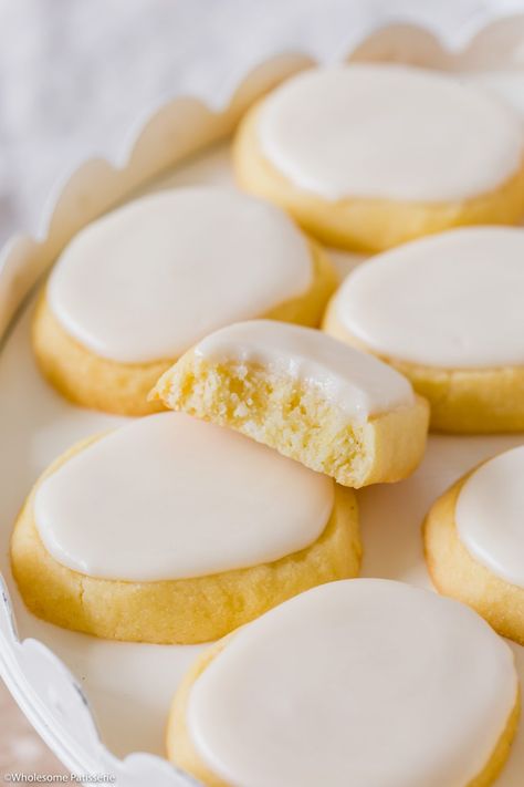 Lemon Meltaway Cookies, Meltaway Cookies, Easy Slice, Cookie Glaze, Ladies Event, Easy Peasy Lemon Squeezy, Lemon Icing, Cookies Easy, Brown Hairstyles