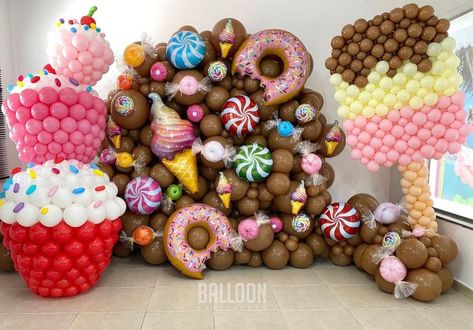 Candy Land Balloons, Sweet One Balloons, Candy Balloon Arch, Candyland Balloons, Balloon Topiary, Ice Cream Balloons, Balloons Bouquet, Candy Balloons, Toddler Birthday Party