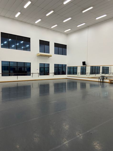 Warehouse Plan, Ballet Room, Sports Centre, Ballet Studio, Ballet School, Dance School, Royal Ballet, Irish Dance, Dance Life