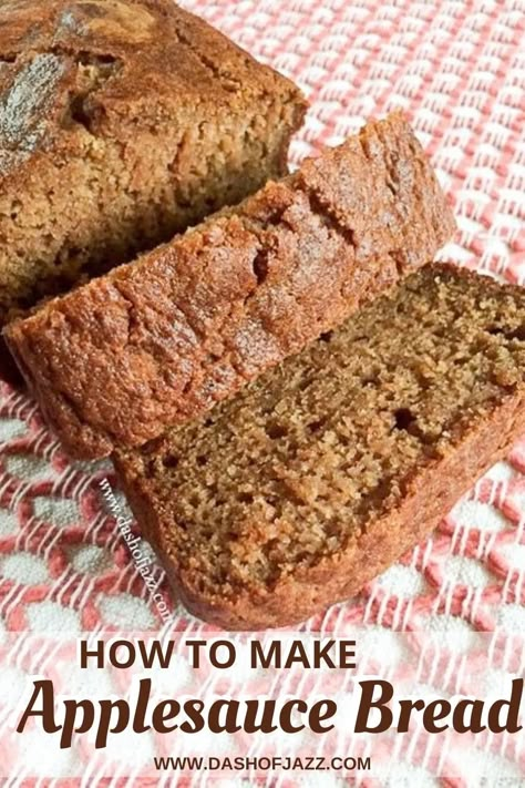 Applesauce Quick Bread, Recipe Using Applesauce, Easy Applesauce, Make Applesauce, Applesauce Cake Recipe, Loaf Bread Recipe, Applesauce Bread, How To Make Applesauce, Apple Sauce Recipes