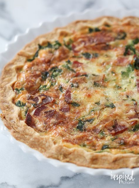 Spinach, Bacon, and Swiss Quiche | inspiredbycharm.com #IBCbreakfastweek Monkey Bread Recipe Easy, Easy Monkey Bread, Delicious Quiche, How To Cook Chorizo, Tart Cake, Easy Quiche, Vidalia Onion, Quiche Recipes Easy, Bacon Quiche