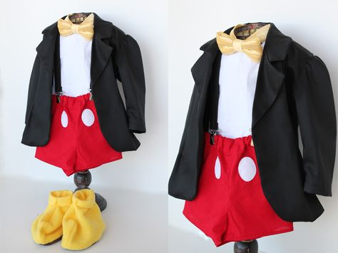 Mickey Mouse costume (yes! for a boy!) - girl. Inspired. Diy Mickey Mouse Costume, Fiesta Mickey Mouse, Mickey Mouse Costume, Tinker Bell Costume, Mickey Mouse Outfit, Mouse Outfit, Costume Disney, Frozen Costume, Mouse Costume