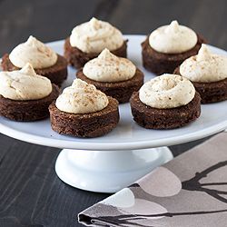 Espresso Brownie Bites - everyone will love them! Espresso Brownie Bites, Handle The Heat, Brownie Bites, Unsweetened Chocolate, Brownie Bar, Cookies Brownies, Brownie Recipes, Cookies And Bars, Sweets Treats