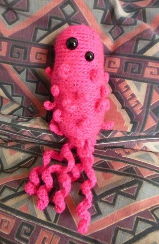 Eric the E Coli (amigurumi Bacteria) (with Pictures) Biology Crochet, Anatomy Crochet, Crochet Anatomy, Crochet Science, Science Crochet, Amigurumi Projects, Unique Gifts For Kids, Educational Toys For Toddlers, Yarn Craft