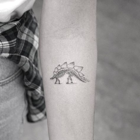 Small Stegosaurus Tattoo, Stegasorus Tattoo, Stegosaurus Skeleton, Detailed Tattoos, Botanical Tattoo Design, Dinosaur Tattoo, Cow Tattoo, Skeleton Tattoo, K Tattoo