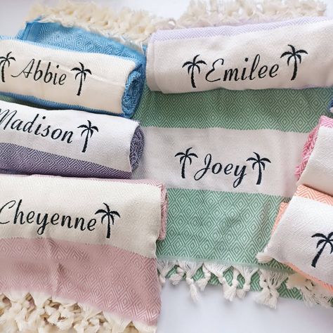 "Personalized Turkish Beach Towel Bridesmaid Gift, Personalized Wedding Favors, Bachelorette Towel Gift, Unique gifts with your special logo for your loved ones, Gift For Mom, Mothers Day Gift, Birthday party, bachelorette party favors, 🎁 🏄🏝️🏖️👰🧵🪡✅" Special Logo, 20th Anniversary Gifts, Beach Wedding Gifts, Girls Trip Gifts, 25th Anniversary Gifts, 10th Anniversary Gifts, Groomsmen Proposal, Turkish Beach, Party Bachelorette