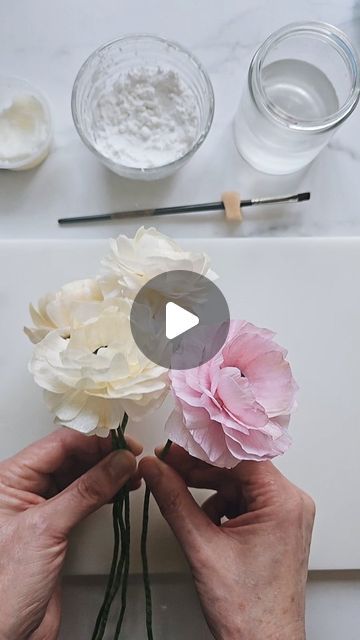 Wafer Paper Template, Wafer Paper Flowers Tutorial, Wafer Paper Tutorial, Wafer Paper Flowers, Favorite Flower, Wafer Paper, Paper Flower Tutorial, Supply List, Ranunculus