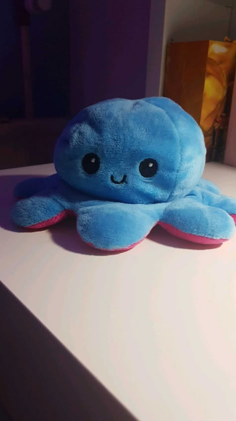 Grumpy Face, Different Expressions, Octopus Plush, Sky Photography Nature, Mood Instagram, Creative Instagram Photo Ideas, Cool Instagram Pictures, Plush Fabric, Cute Selfie Ideas