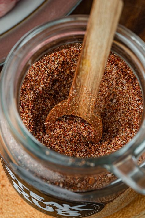 Steak Dry Rub Recipe, Best Steak Rub, Black Pepper Steak, Best Steak Seasoning, Dry Rub For Steak, Steak Rub Recipe, Coffee Rubbed Steak, Beef Seasoning, Season Steak Recipes