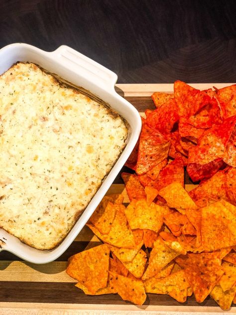 Ranch Chicken Dip is exactly what you want on the BIG Game Day! Cool Ranch with cheesy chicken, and spicy chips to dip! Chicken Dip Recipe, Chicken Dips, Ranch Chicken, Cheesy Chicken, Dip Recipes, Chips, Chicken