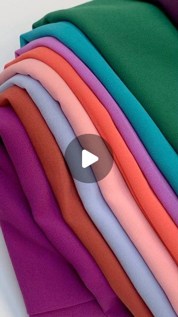 Dee Jah on Instagram: "Hey besties 👯‍♀️,let me tell you more on how our scarves works 🌝,you know you can adorn yourself radiantly with our extensive hijab collection ,curated to accentuate and glorify everyday look,unwrap the perfect finish to your outfit as you deserve every fragment of stunning beauty and beyond!sparkle up your look in stylish head scarf simply because you are worth every bit of it .Thank you!💯" Hijab Collection, Stylish Hijab, Hijab Scarf, Head Scarf, You Deserve, Everyday Look, Let Me, Sparkle, Fashion Outfits