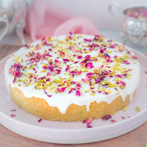 Love Cake Recipe, Persian Love Cake, Glace Icing, Cardamom Cake, Springform Pan Cake, Cake Rack, Cowboy Cookies, Rose Cake, Almond Cakes