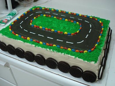 Race Track Cake, Car Cakes For Boys, Rocket Car, Bolo Hot Wheels, Racing Cake, Toddler Birthday Cakes, Blaze Birthday, Race Car Cakes, Cars Birthday Cake